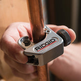 Cortador de tubos de cuarto cerrado, cortador de tubos de 3/16" a 15/16" RIDGID 32985 Modelo 104