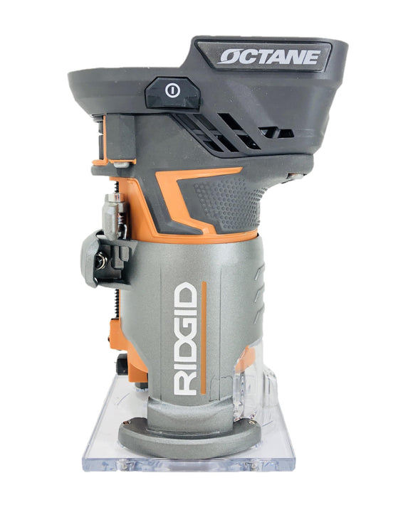 Routers de velocidad variable Ridgid 18 voltios sin escobillas compacto router base fija sin escobillas con 0,63 cm. Broca, bases redondas y cuadradas, y llave de pinza