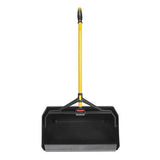 Rubbermaid Commercial Products Pala maximizadora de escombros con gancho de soporte, Negro