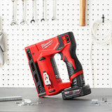 ▶ MILWAUKEE   M12 - Grapadora corona de 3/8"