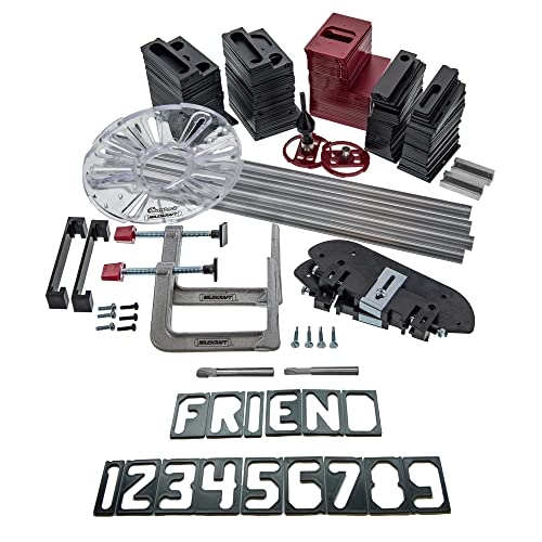 Herramientas de carpintería Kit de fabricación de letreros para routers - 2.5 pulgadas y 1.5 pulgadas. Letras horizontales (166 plantillas), 1.5 pulgadas y 2.5 pulgadas. Números verticales (80 plantillas) - 3/8 pulgadas. Broca de router incluida,